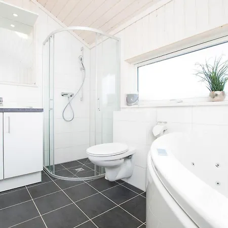 2 Typ D 33 Ferienhaus